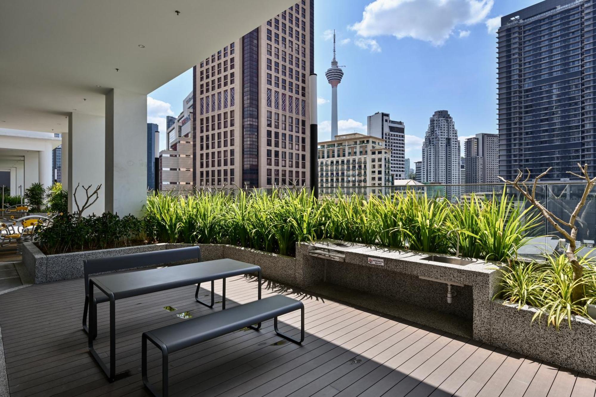 Quill Residence Designer Suite By Hausome Kuala Lumpur Luaran gambar